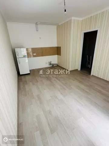 2-комнатная квартира, этаж 4 из 9, 44 м²