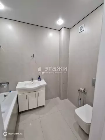 2-комнатная квартира, этаж 19 из 22, 60 м²