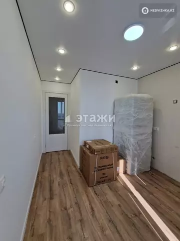 2-комнатная квартира, этаж 19 из 22, 60 м²
