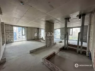 3-комнатная квартира, этаж 6 из 22, 113 м²