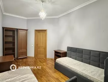 186.4 м², 5-комнатная квартира, этаж 2 из 17, 186 м², изображение - 0