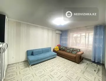 2-комнатная квартира, этаж 1 из 5, 50 м²