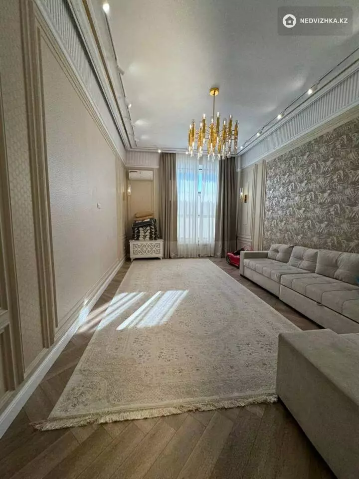 70.5 м², 2-комнатная квартира, этаж 2 из 11, 70 м², изображение - 1
