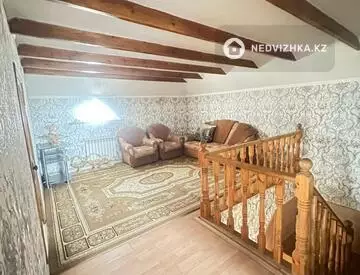 7-комнатный дом, 8 соток, 176 м²