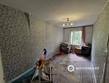 3-комнатная квартира, этаж 4 из 4, 55 м²