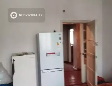 3-комнатная квартира, этаж 2 из 4, 73 м²