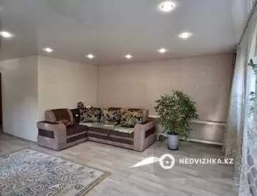 2-комнатный дом, 6 соток, 57 м²