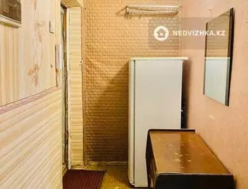 2-комнатная квартира, этаж 3 из 4, 44 м²