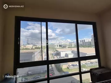 1-комнатная квартира, этаж 5 из 22, 38 м²