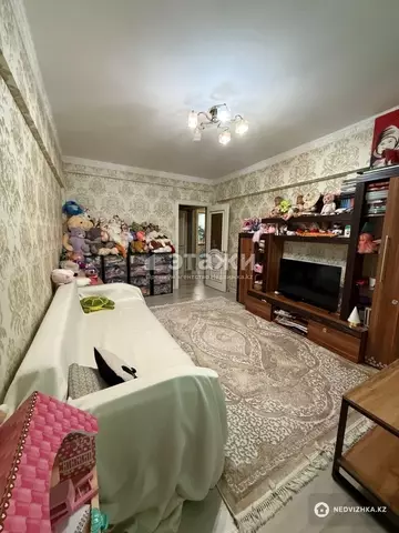 2-комнатная квартира, этаж 1 из 3, 52 м²
