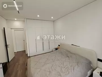 3-комнатная квартира, этаж 13 из 15, 74 м²