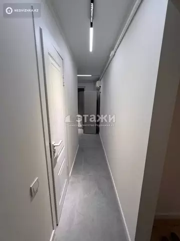 2-комнатная квартира, этаж 1 из 9, 43 м²