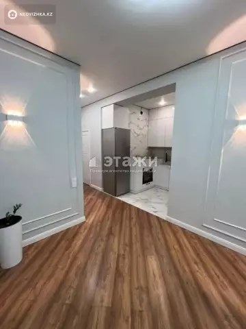 3-комнатная квартира, этаж 8 из 18, 81 м²