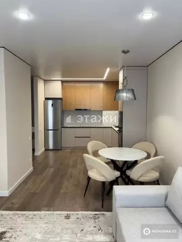 2-комнатная квартира, этаж 6 из 15, 49 м²