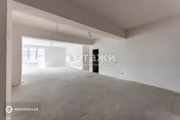 4-комнатная квартира, этаж 7 из 7, 190 м²