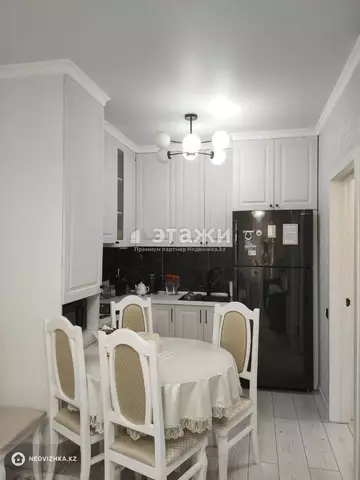 2-комнатная квартира, этаж 6 из 12, 42 м²