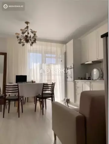 1-комнатная квартира, этаж 11 из 13, 42 м²