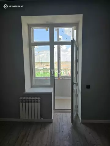 2-комнатная квартира, этаж 4 из 9, 65 м²