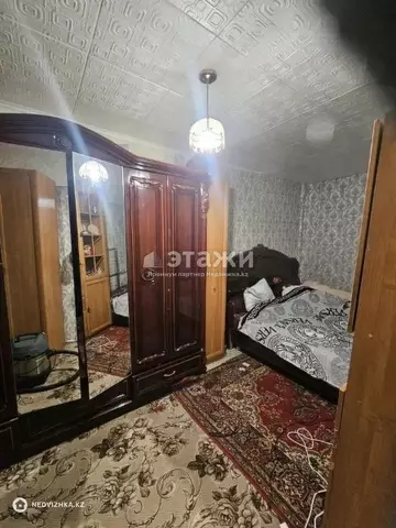 2-комнатная квартира, этаж 1 из 4, 44 м²
