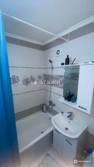 2-комнатная квартира, этаж 4 из 5, 45 м²