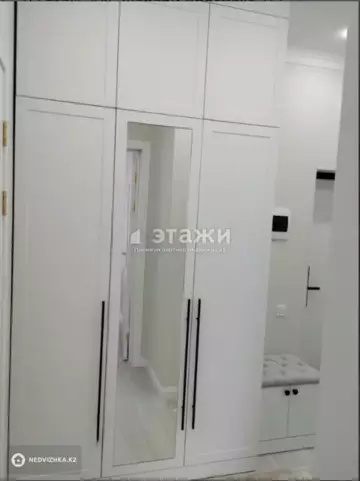 2-комнатная квартира, этаж 3 из 12, 55 м²