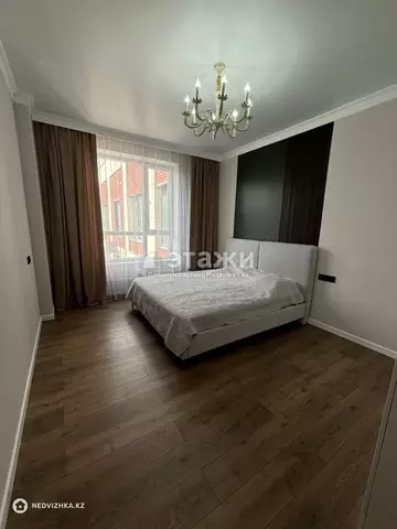 3-комнатная квартира, этаж 9 из 9, 98 м²