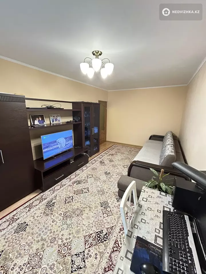 65.4 м², 3-комнатная квартира, этаж 3 из 9, 65 м², изображение - 1