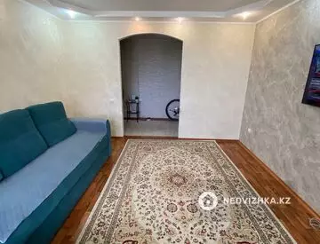 4-комнатная квартира, этаж 5 из 9, 86 м²