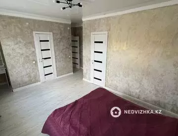 5-комнатный дом, 8 соток, 200 м², на длительный срок