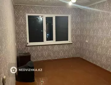 2-комнатная квартира, этаж 5 из 5, 60 м²
