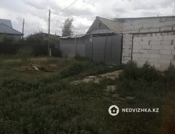 4-комнатный дом, 8 соток, 90 м²