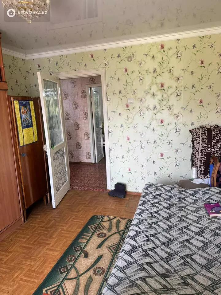 63.5 м², 3-комнатная квартира, этаж 2 из 5, 64 м², изображение - 1