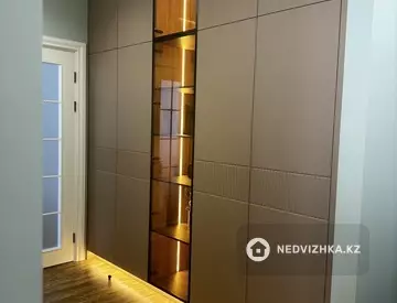 2-комнатная квартира, этаж 10 из 10, 70 м²