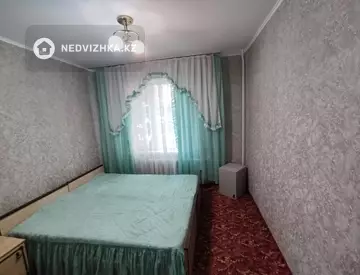 2-комнатная квартира, этаж 2 из 4, 47 м², на длительный срок