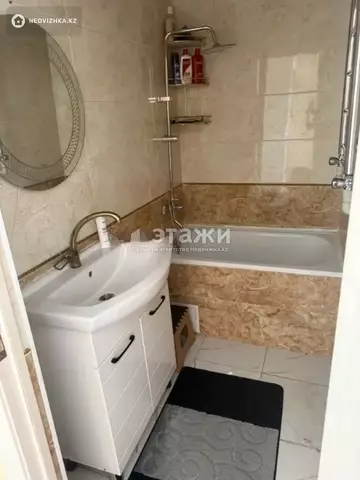 2-комнатная квартира, этаж 10 из 10, 63 м²