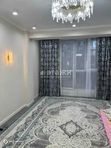 2-комнатная квартира, этаж 4 из 6, 50 м²