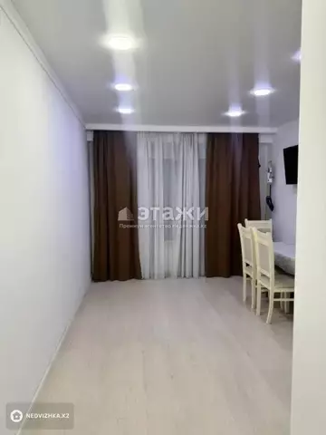 2-комнатная квартира, этаж 10 из 10, 60 м²