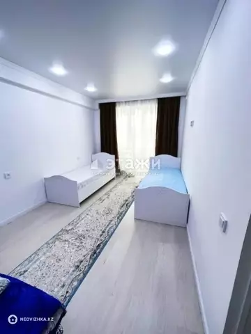 2-комнатная квартира, этаж 10 из 10, 60 м²