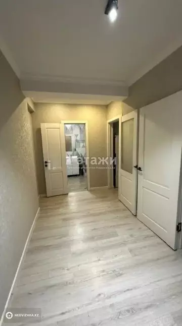2-комнатная квартира, этаж 6 из 10, 60 м²