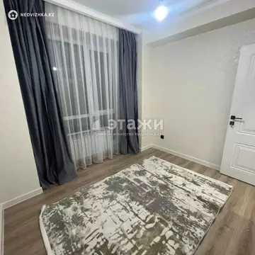 2-комнатная квартира, этаж 3 из 6, 48 м²