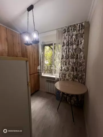 1-комнатная квартира, этаж 1 из 4, 38 м²