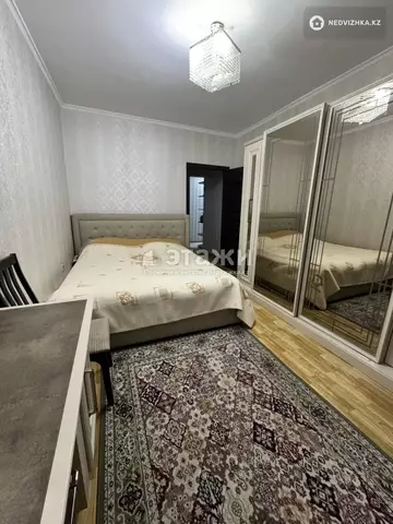 2-комнатная квартира, этаж 4 из 6, 65 м²