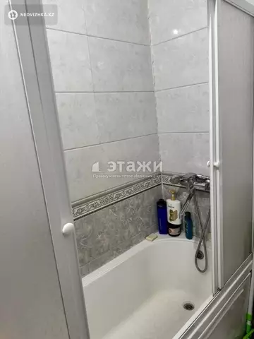 2-комнатная квартира, этаж 4 из 6, 65 м²
