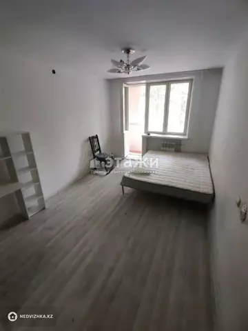 2-комнатная квартира, этаж 3 из 4, 46 м²
