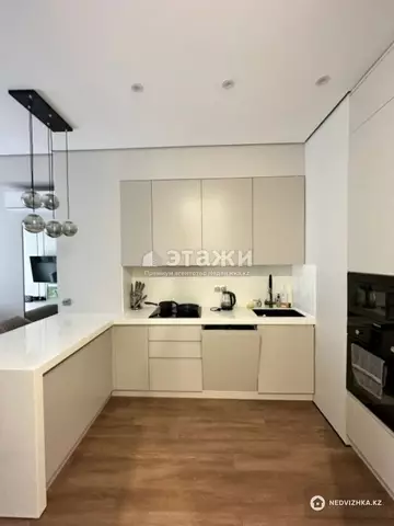 2-комнатная квартира, этаж 2 из 4, 45 м², на длительный срок