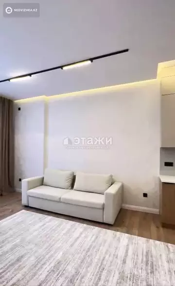 3-комнатная квартира, этаж 6 из 12, 55 м²