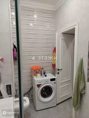 4-комнатная квартира, этаж 2 из 10, 113 м²