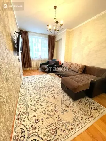 1-комнатная квартира, этаж 4 из 10, 36 м²