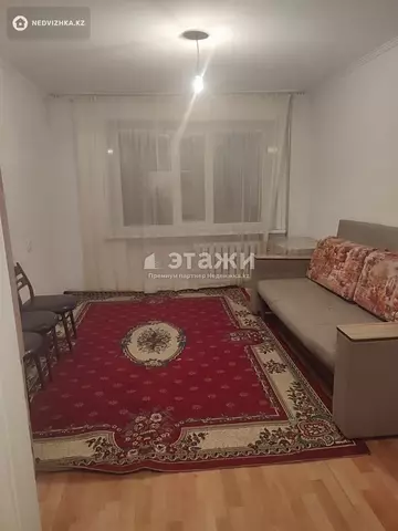2-комнатная квартира, этаж 3 из 5, 48 м²