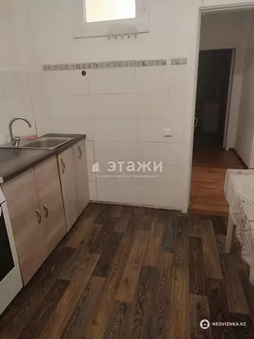 2-комнатная квартира, этаж 3 из 5, 48 м²